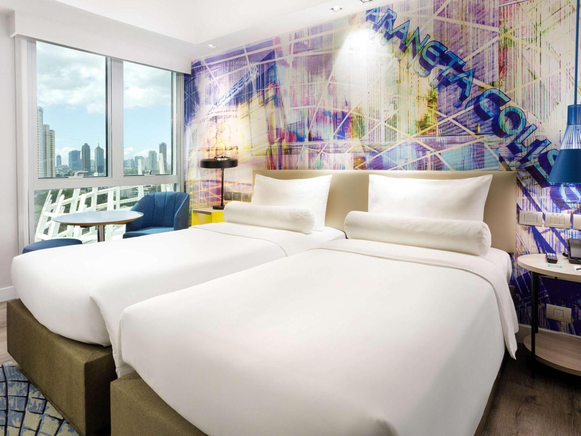 Ibis Styles Manila Araneta City Кесон-Сити Экстерьер фото